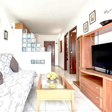 Apartment With One Bedroom In Costa Adeje With Wonderful Mountain View Shared Pool And Wifi * Playa de las Américas
