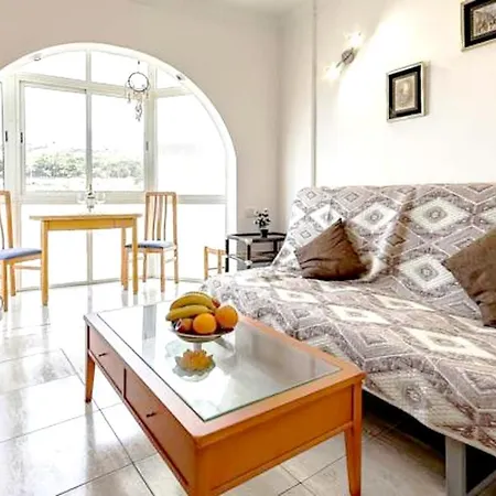 Apartment with one bedroom in Costa Adeje with wonderful mountain view shared pool&WiFi * Playa de las Americas (Tenerife)